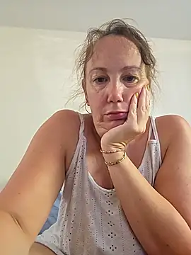 Snapshot of Wisie_Cutie chatting on 27, 6, 2026 Wisie Cutie online show from 27, 6, 2026