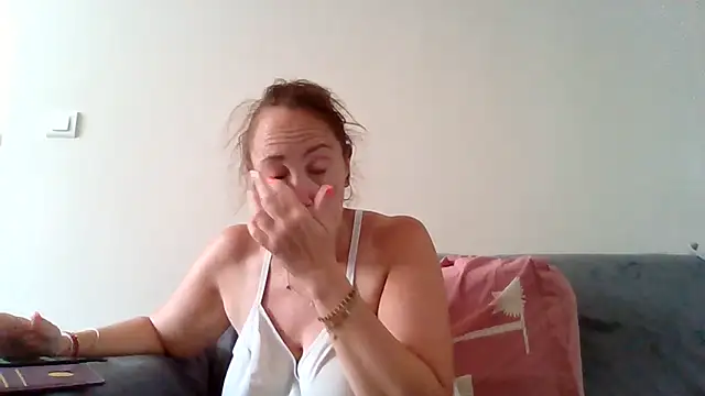 Snapshot of Wisie_Cutie chatting on 17, 7, 2026 Wisie Cutie online show from 17, 7, 2026
