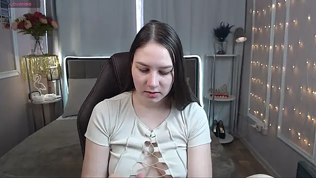 MollyBrams online show from 9, 3, 2025