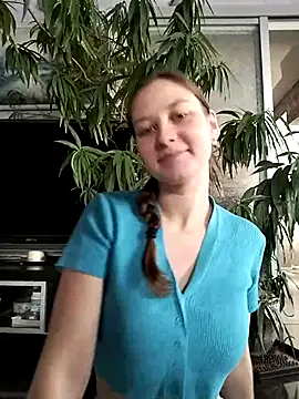 MollyBrams online show from 13, 9, 2025