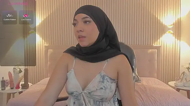 Snapshot of Sooffii_1 chatting on 29, 1, 2025 Sooffii 1 online show from 29, 1, 2025