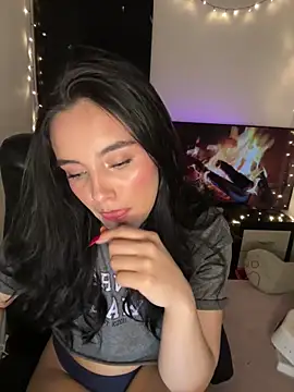 salome polaniiee online show from 8, 2, 2025