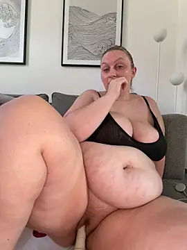BBW Nora online show from 30, 6, 2026