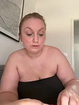 BBW Nora online show from 29, 7, 2026