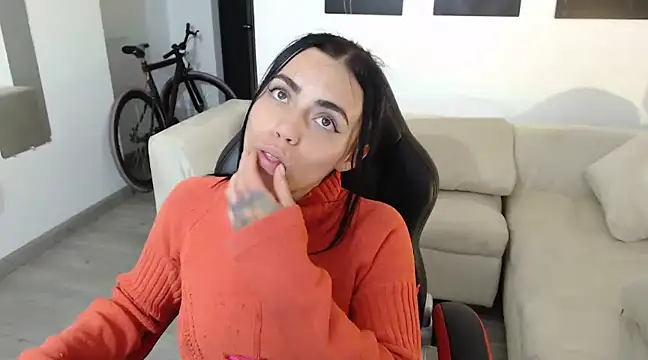 Snapshot of i_am_nina_ chatting on 27, 12, 2024 i am nina  online show from 27, 12, 2024