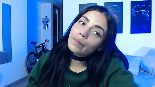 Snapshot of i_am_nina_ chatting on 7, 1, 2025 i am nina  online show from 7, 1, 2025