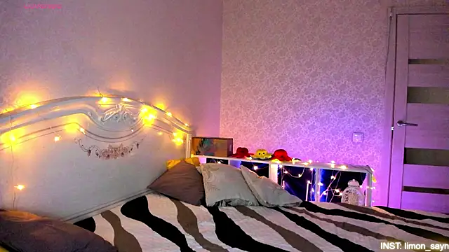 LillyMoure  online show from 20, 2, 2026