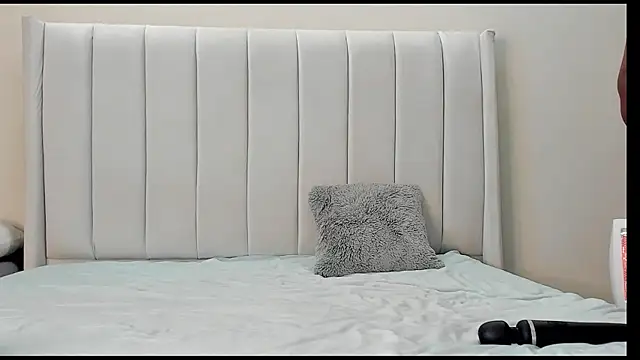  heavenlysent online show from 21, 6, 2026
