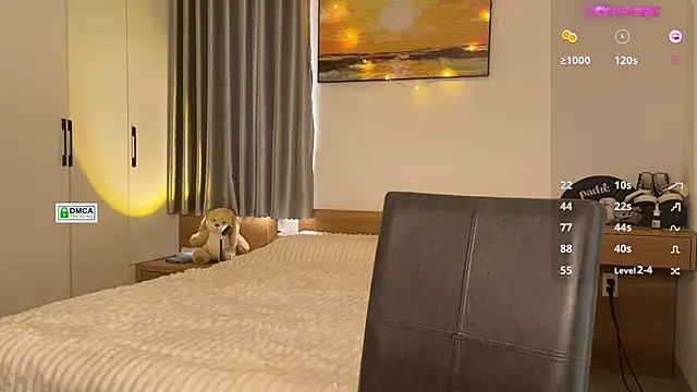 Snapshot of RedFires chatting on 9, 1, 2025 RedFires online show from 9, 1, 2025