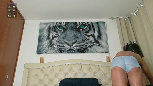 Adams ricci online show from 12, 3, 2025