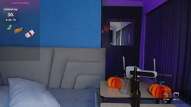 Miss Loise online show from 28, 9, 2025