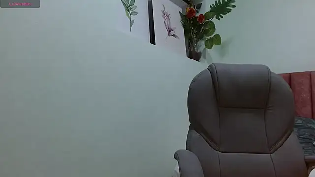 sophia hadid online show from 19, 3, 2026