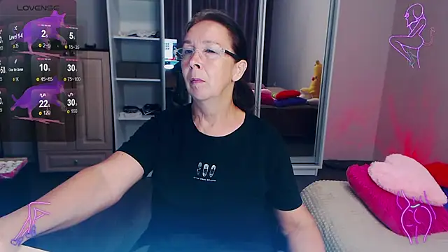 Snapshot of Celine_Faer1 chatting on 22, 6, 2026 Celine Faer1 online show from 22, 6, 2026