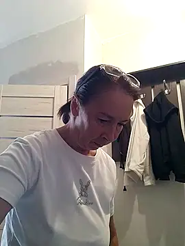 Snapshot of Celine_Faer1 chatting on 9, 7, 2026 Celine Faer1 online show from 9, 7, 2026
