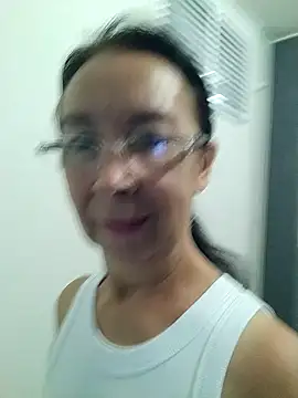 Snapshot of Celine_Faer1 chatting on 4, 8, 2026 Celine Faer1 online show from 4, 8, 2026