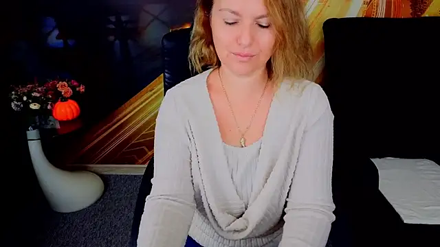 Snapshot of EmmaxPark chatting on 21, 11, 2025 EmmaxPark online show from 21, 11, 2025