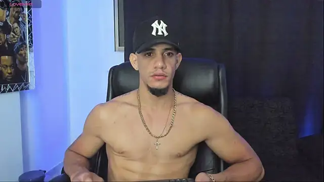 jhonnysnow17 online show from 7, 5, 2026