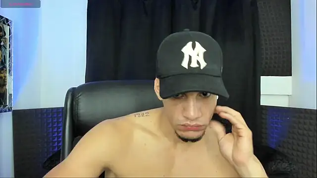 jhonnysnow17 online show from 28, 6, 2026