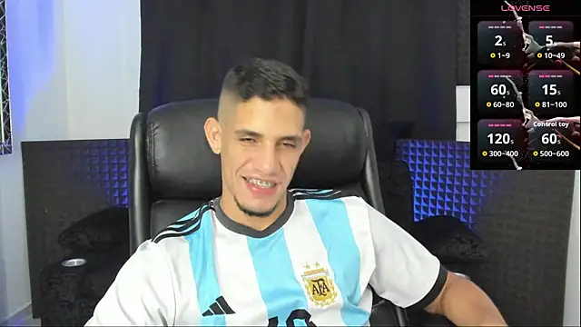 jhonnysnow17 online show from 16, 7, 2026