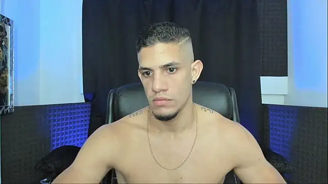 jhonnysnow17 online show from 30, 7, 2026
