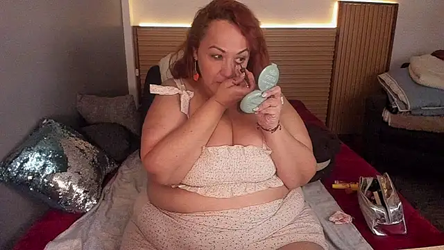 megan dreamsss online show from 27, 7, 2026