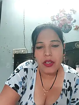 Poojabhabi101 online show from 2, 5, 2026