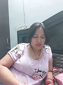 Snapshot of Poojabhabi101 chatting on 15, 5, 2026 Poojabhabi101 online show from 15, 5, 2026