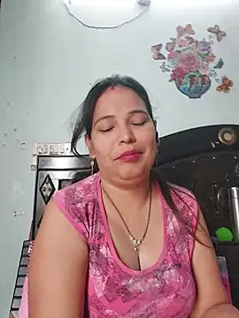 Snapshot of Poojabhabi101 chatting on 25, 5, 2026 Poojabhabi101 online show from 25, 5, 2026
