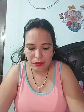 Snapshot of Poojabhabi101 chatting on 10, 6, 2026 Poojabhabi101 online show from 10, 6, 2026