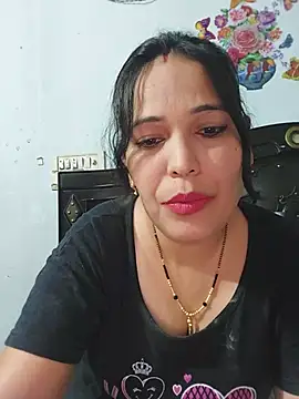 Snapshot of Poojabhabi101 chatting on 18, 6, 2026 Poojabhabi101 online show from 18, 6, 2026