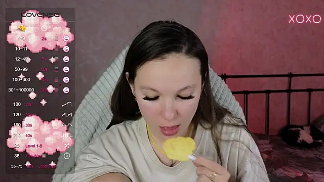 lil luna x online show from 26, 2, 2025