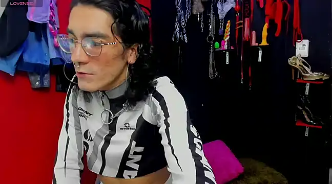 Snapshot of mal_x chatting on 5, 2, 2025 mal x online show from 5, 2, 2025