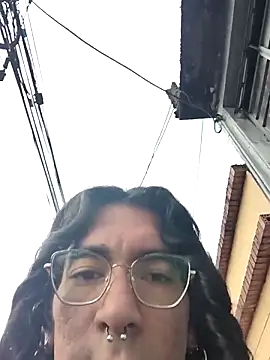 Snapshot of mal_x chatting on 10, 3, 2026 mal x online show from 10, 3, 2026