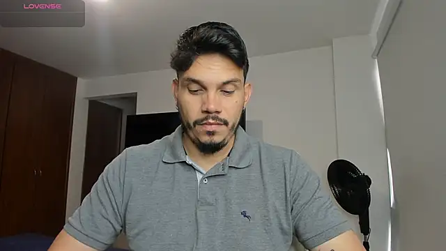 Snapshot of alejandro_stark chatting on 23, 2, 2025 alejandro stark online show from 23, 2, 2025