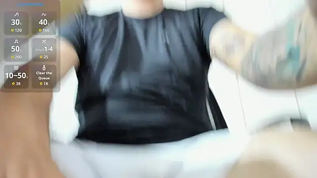 Snapshot of alejandro_stark chatting on 9, 10, 2025 alejandro stark online show from 9, 10, 2025