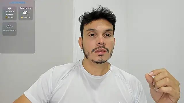 Snapshot of alejandro_stark chatting on 16, 10, 2025 alejandro stark online show from 16, 10, 2025