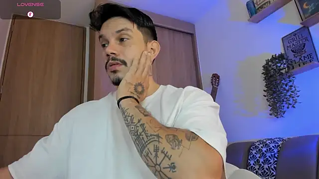 alejandro stark online show from 24, 7, 2026