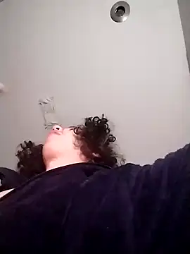 LiverandBrat77 online show from 7, 2, 2025