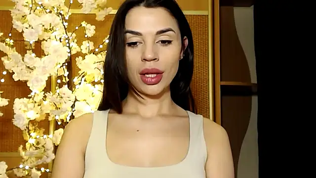 Mika Gold online show from 10, 2, 2025