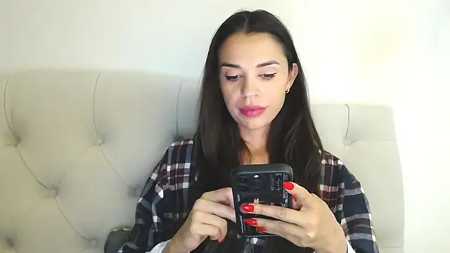 Mika Gold online show from 14, 9, 2025