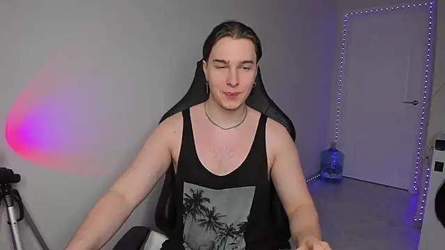 Vincent Strong online show from 22, 1, 2025