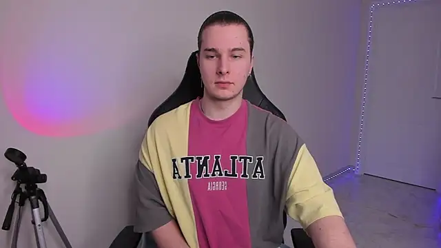 Vincent Strong online show from 14, 2, 2025