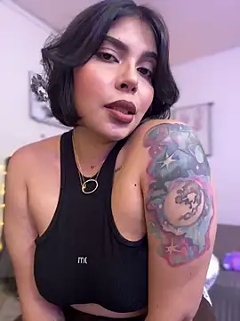 GigiiStone online show from 8, 2, 2025