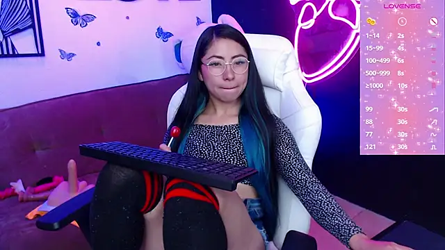 Snapshot of demyanderson_ chatting on 23, 1, 2025 demyanderson online show from 23, 1, 2025