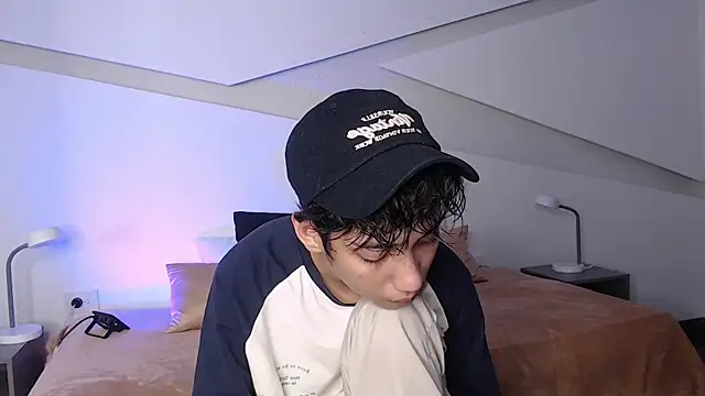 hot little bunny online show from 7, 3, 2025