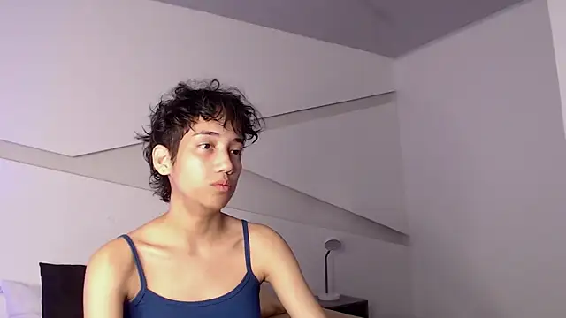 hot little bunny online show from 9, 3, 2025