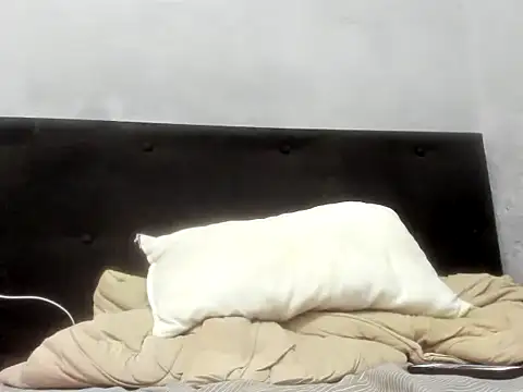 Novin18RJ online show from 1, 10, 2025