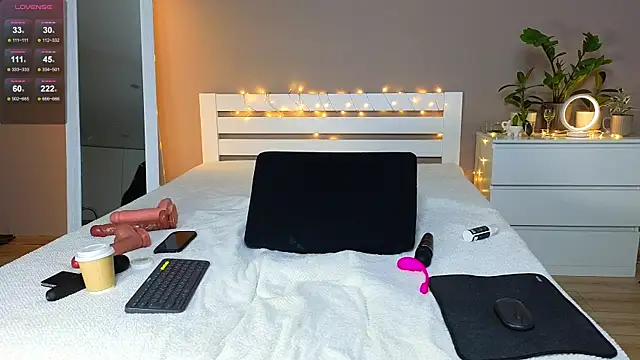 tanya goddesss online show from 3, 3, 2025