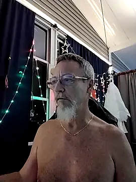 Daddysthick online show from 4, 10, 2025