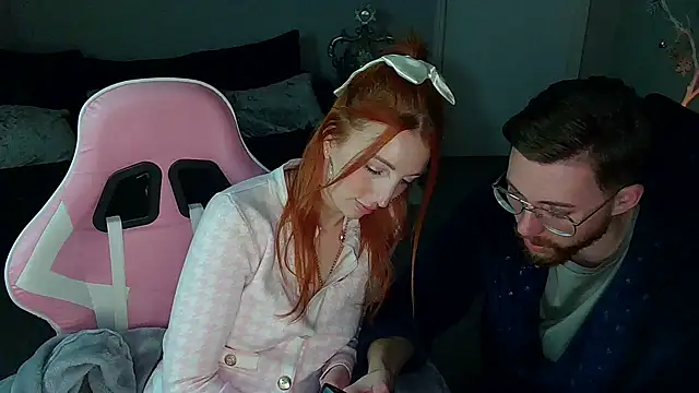 Red firesquirt online show from 22, 12, 2024